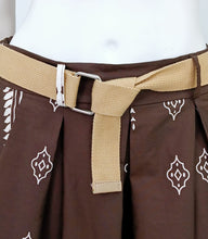 Load image into Gallery viewer, Cotton printed trousers
