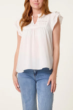 Load image into Gallery viewer, Cotton frill sleeve top
