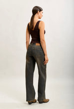 Load image into Gallery viewer, Toxik3 rhinestone sand washed jeans

