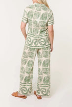 Load image into Gallery viewer, Shell print loungewear set
