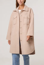 Load image into Gallery viewer, Soft boucle coat
