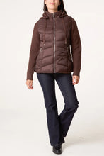 Load image into Gallery viewer, Quilted hood jacket
