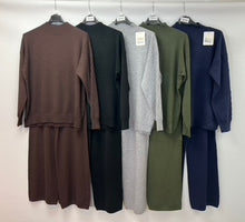Load image into Gallery viewer, Viki premium loungewear
