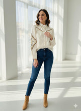 Load image into Gallery viewer, Embroidered shirt
