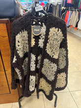 Load image into Gallery viewer, Crochet square cardigan
