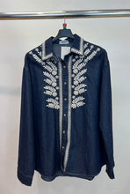 Load image into Gallery viewer, Flower embroidered denim shirt
