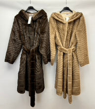 Load image into Gallery viewer, Chevron teddy belt coat
