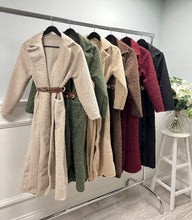 Load image into Gallery viewer, Boucle coat with belt
