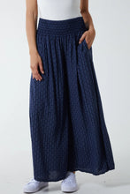 Load image into Gallery viewer, Printed wide leg trouser
