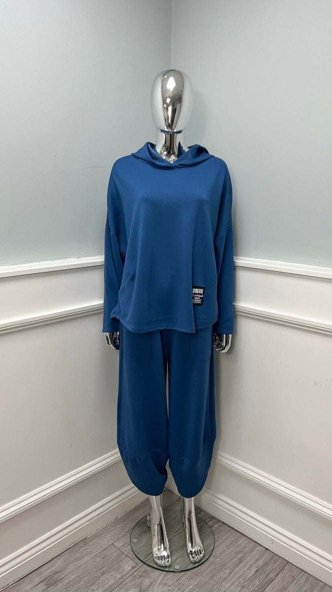 Plain hooded tracksuit