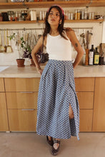 Load image into Gallery viewer, InApril 1986 ribbed cotton vest

