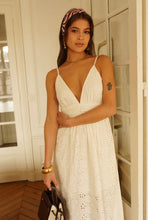 Load image into Gallery viewer, InApril 1986 broderie anglaise dress
