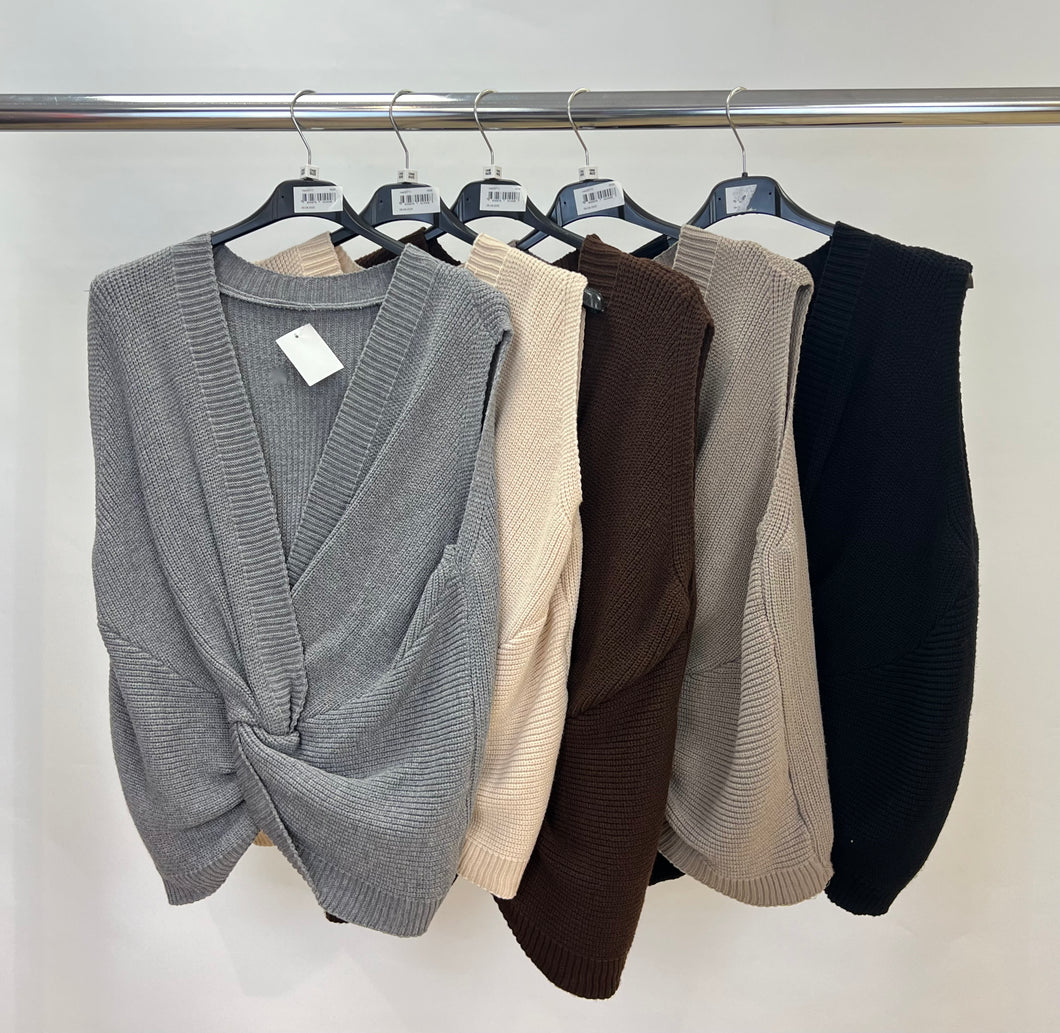 Knot front sleeveless jumper