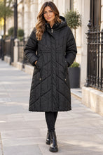 Load image into Gallery viewer, Stella Morgan puffer coat
