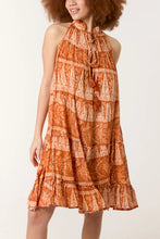 Load image into Gallery viewer, Ethnic print short tie dress
