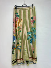 Load image into Gallery viewer, Bom Dia green stripe trouser

