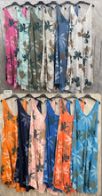 Load image into Gallery viewer, Sugarbabe leaf print dress
