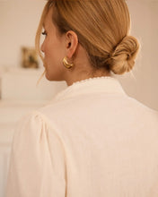 Load image into Gallery viewer, InApril 1986 cotton broderie anglaise shirt
