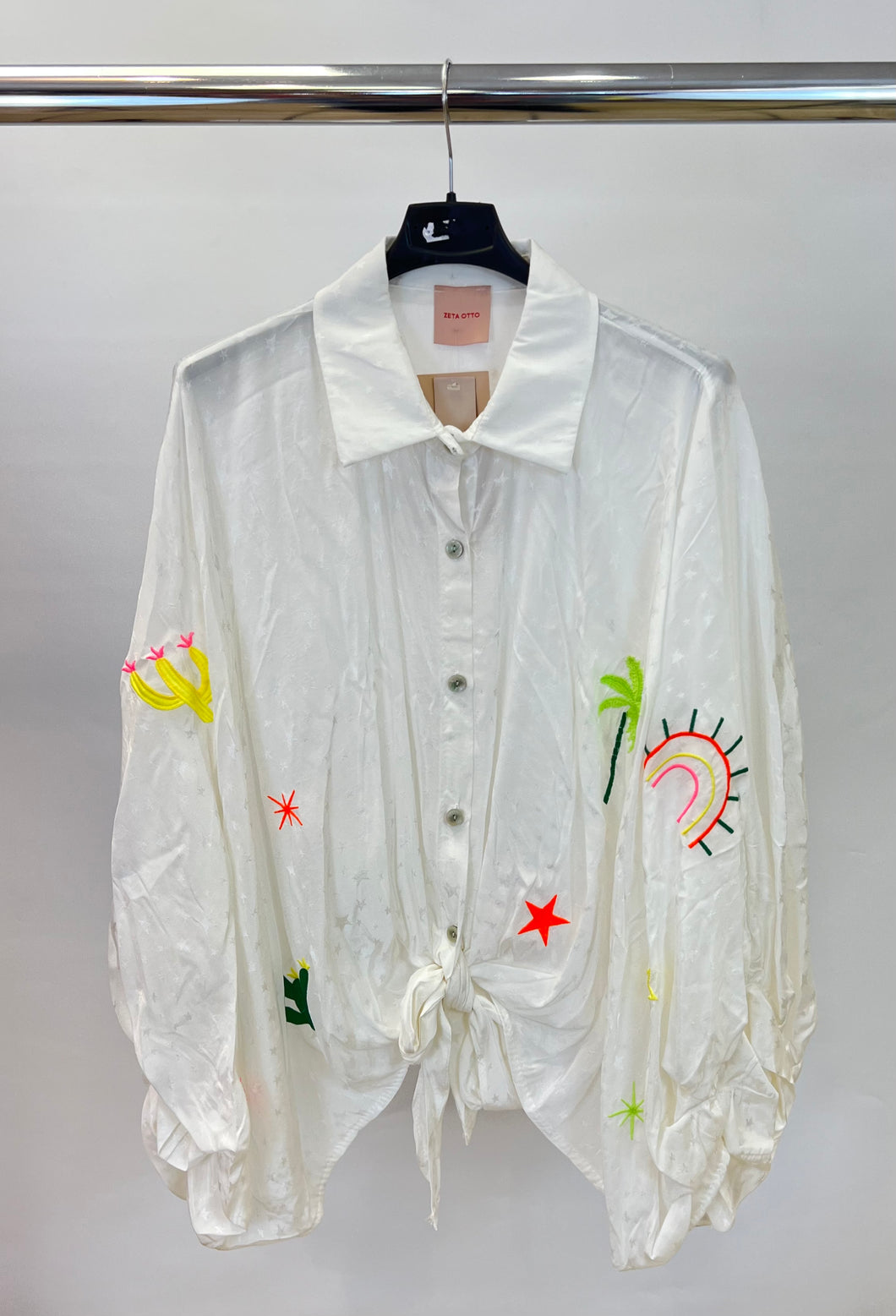 Star embroidered tie shirt