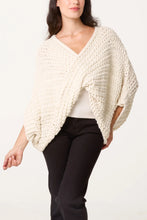 Load image into Gallery viewer, Twisted knitted jumper
