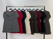 Load image into Gallery viewer, Short sleeve knitted cardigan
