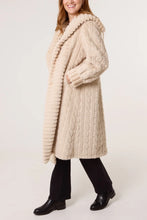 Load image into Gallery viewer, Teddy bear coat
