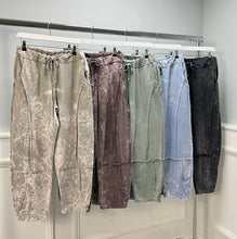 Load image into Gallery viewer, Tie dye cotton jogger
