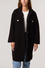 Load image into Gallery viewer, Soft boucle coat
