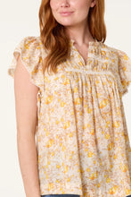 Load image into Gallery viewer, Flower print cotton top
