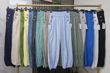 Load image into Gallery viewer, Cotton button trouser
