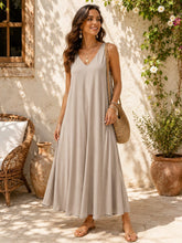 Load image into Gallery viewer, Plain satin sleeveless dress
