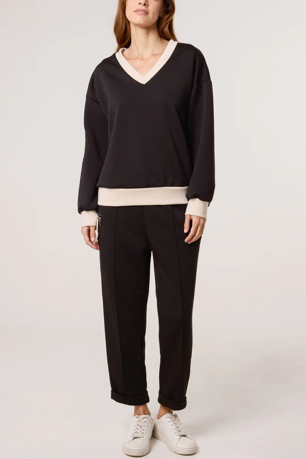 Contrast v-neck tracksuit