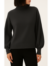 Load image into Gallery viewer, Pleated sleeve jumper
