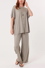 Load image into Gallery viewer, Jersey loungewear set
