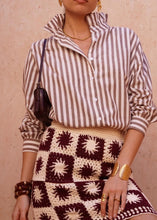 Load image into Gallery viewer, InApril 1986 cotton stripe shirt
