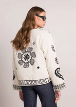 Load image into Gallery viewer, Embroidered kimono jacket
