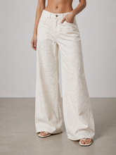 Load image into Gallery viewer, Melly broderie anglaise jeans
