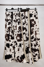 Load image into Gallery viewer, Cow print joggers
