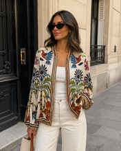 Load image into Gallery viewer, Satin printed jacket
