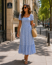 Load image into Gallery viewer, Ditsy print shirred dress
