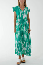 Load image into Gallery viewer, Tiered printed dress
