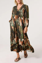 Load image into Gallery viewer, Watercolour print v-neck dress
