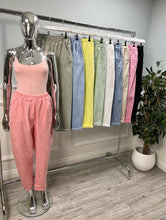 Load image into Gallery viewer, Stonewashed stretch trouser
