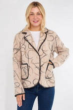 Load image into Gallery viewer, Blanket stitch coat
