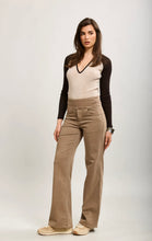 Load image into Gallery viewer, Toxik3 by Tocada wide leg stretch jeans
