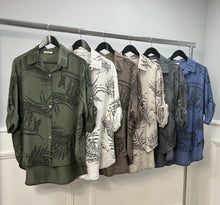 Load image into Gallery viewer, Leaf print shirt
