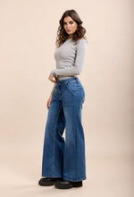 Load image into Gallery viewer, Toxik3 square pocket jeans
