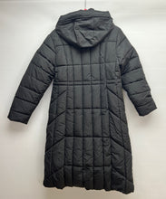 Load image into Gallery viewer, Stella Morgan puffer coat
