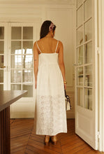 Load image into Gallery viewer, InApril 1986 broderie anglaise dress
