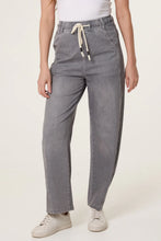 Load image into Gallery viewer, QED denim barrel leg trousers

